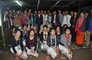 The Governor of Arunachal Pradesh Shri P.B. Acharya and First Lady of the state Smt Kavita Acharya with the members of community at Puroik Colony, Papu Nalla, 8 km from Itanagar on 5th March 2017.